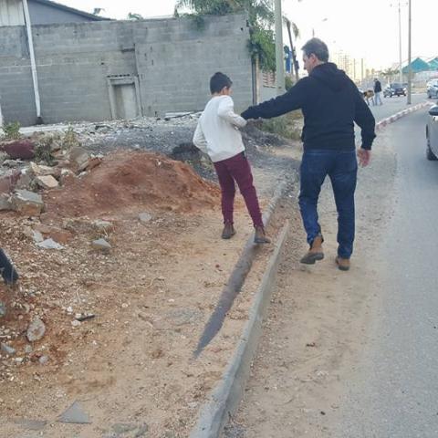 סכנה בדרכים! - איכות הסביבה וחזות העיר בפתח תקווה