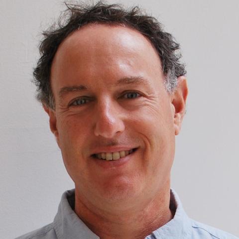 מנהל חדש - חיי זוהר בפתח תקווה
