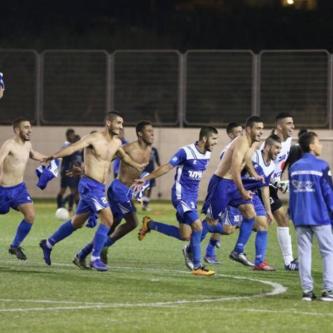 קבוצת הנוער של הפועל פ"ת שומרת על מרחק שלוש נקודות מפסגת ליגה לאומית צפון - ספורט בפתח תקווה