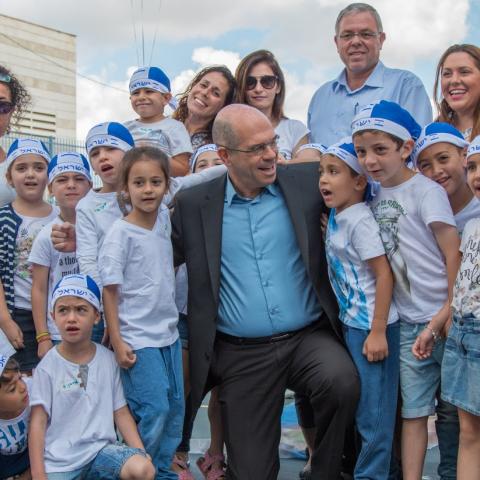 ילדי הגנים חגגו עצמאות - חינוך בפתח תקווה