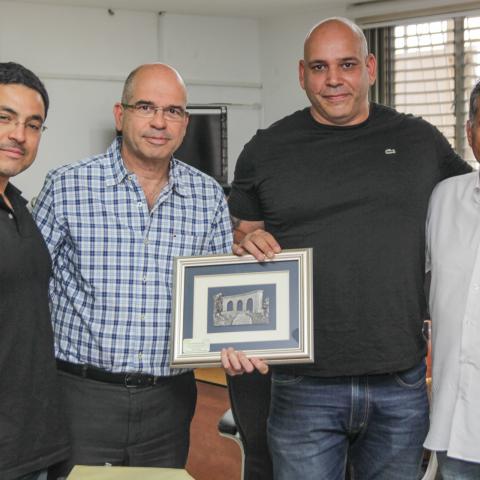 פרידה מהמפקד - חיי זוהר בפתח תקווה