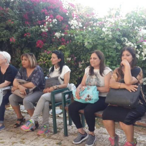 נשים אכפ"תיות בעקבות אהוד מנור - חיי זוהר בפתח תקווה
