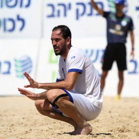 הפועל פ"ת בכדורגל חופים הפסידה 5-6 ותיאלץ להתמודד עם הגרלה קשה - ספורט בפתח תקווה