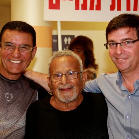 עכשיו ההצגה חטופים - תרבות ופנאי בפתח תקווה