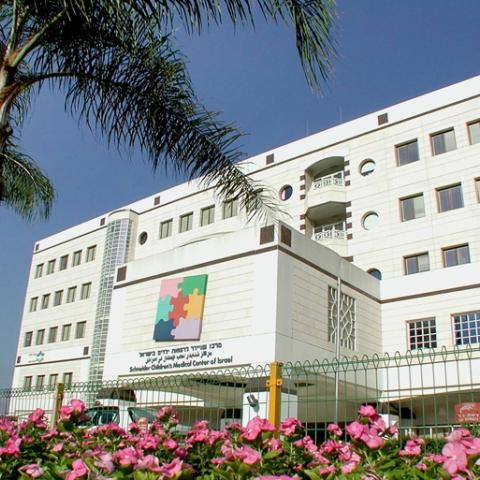 הילד שנפצע בשריפה, מאושפז בשניידר כשהוא מורדם ומונשם - חדשות בפתח תקווה