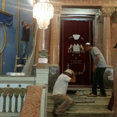 העירייה באמצעות חברת חלד משפצת את בית הכנסת הגדול ברחוב חובבי ציון - איכות הסביבה וחזות העיר בפתח תקווה