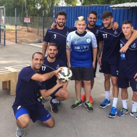 נתנו לילד מילה במסיבת הבר מצווה - תוך יומיים קיימו! - ספורט בפתח תקווה