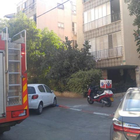 שריפה פרצה בדירה רחוב שמיר כתוצאה מסיר שנשאר על הגז - חדשות בפתח תקווה