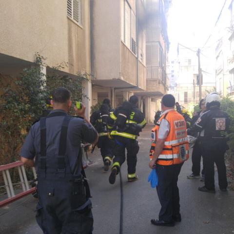 שריפה בדירה ברחוב רמב"ם - חדשות בפתח תקווה
