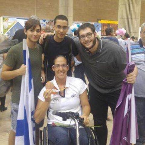 יש כבוד! - חינוך בפתח תקווה