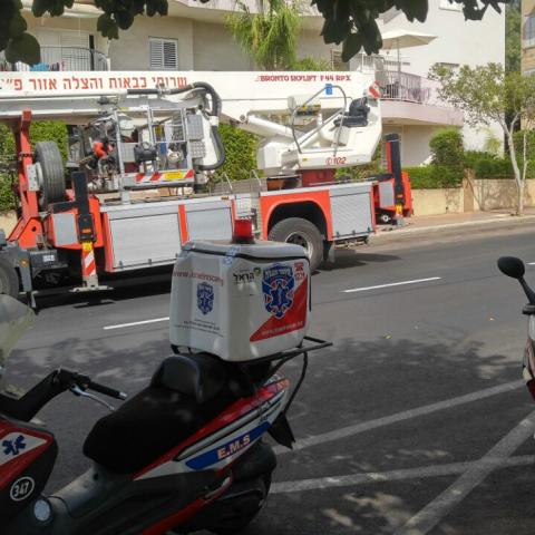 שריפה ברחוב דגל ראובן כתוצאה מסיר שבער על הכיריים - חדשות בפתח תקווה