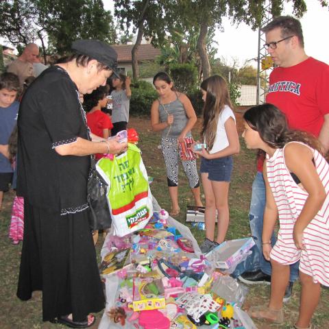 200.000 ש"ח נאספו עד כה לרכישת תרופה יקרה לאיילי - מעשים טובים בפתח תקווה