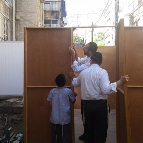 המלצות והנחיות גופי ההצלה מדא וכיבוי אש למחזיקי סוכות ולמטיילים בחג - חדשות בפתח תקווה