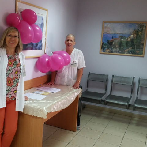 במרפאות 'כללית' במחוז דן-פ"ת פועלים לעידוד נשים לבצע בדיקות ממוגרפיה, במסגרת חודש המודעות לסרטן השד. - בריאות בפתח תקווה
