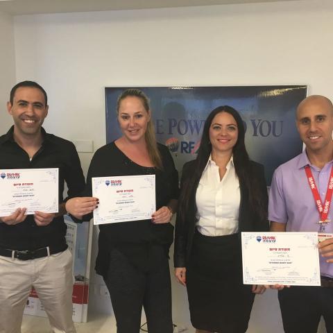 עו"ד חני צרנובילסקי לימדה את סיוון בריל ועוד סטודנטים להיות מתווכים - חיי זוהר בפתח תקווה