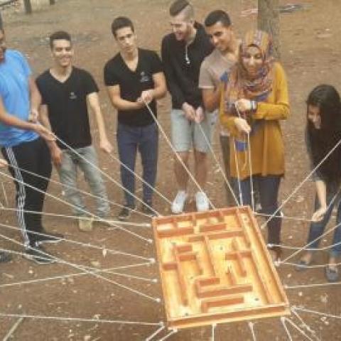 לומדים ביחד לבגרות. תלמידי תיכון תיכון אחד העם ומקיף כפר קאסם - חינוך בפתח תקווה
