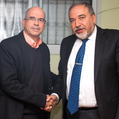 ליברמן בא לפתח תקוה - חדשות בפתח תקווה