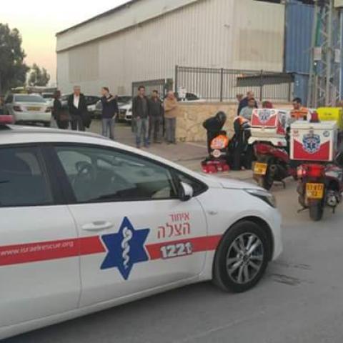 מנהל עסק באזור תעשייה סגולה דרס פקח של העירייה - חדשות בפתח תקווה