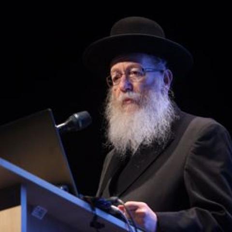 שר הבריאות יעקב ליצמן ורעייתו אובחנו כחולים בקורונה - בריאות בפתח תקווה