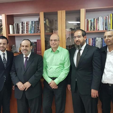 שר הדתות, ח"כ דוד אזולאי ביקר בפ"ת - חדשות בפתח תקווה
