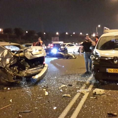 תשעה פצועים בתאונת שרשרת סמוך למחלף שערייה - חדשות בפתח תקווה