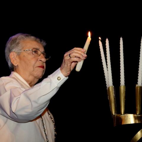יום השואה והגבורה בפתח תקווה - חדשות בפתח תקווה