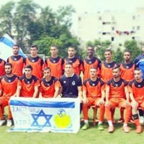 קבוצת הנוער של מחנה יהודה זכתה באליפות ועלתה ללאומית - ספורט בפתח תקווה