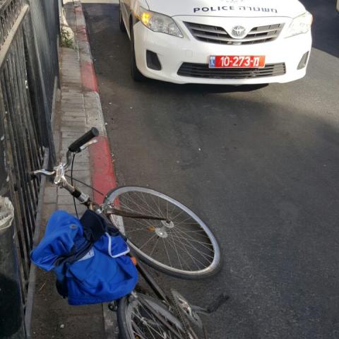 רוכב אופניים נפגע מרכב ברח' קלישר בפתח תקווה - חדשות בפתח תקווה