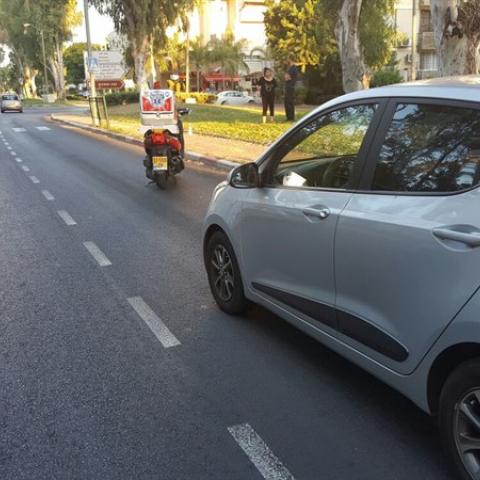 הולכת רגל בת 70 נפצעה קל בתאונת דרכים בכניסה לעמישב - חדשות בפתח תקווה