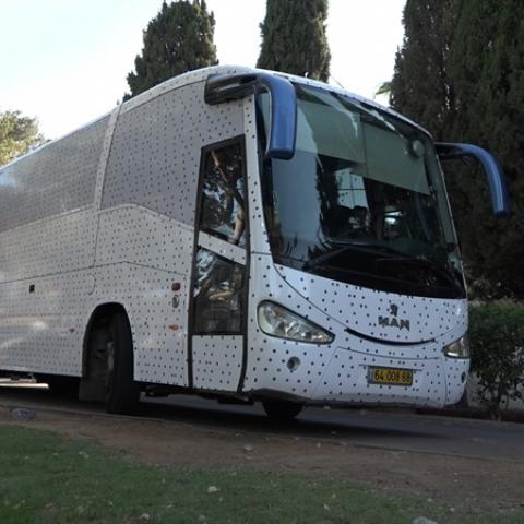 אוטובוס האומנות הראשון בישראל יושק בפתח תקווה - תרבות ופנאי בפתח תקווה