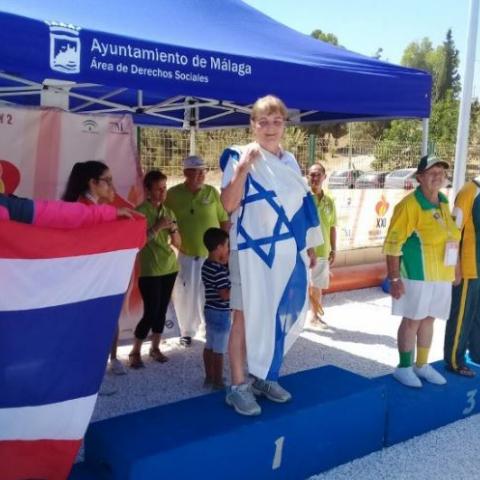מושתלת כבד מבילינסון זכתה במדליית זהב באולימפיאדה למושתלי איברים  שהתקיימה בספרד! - בריאות בפתח תקווה