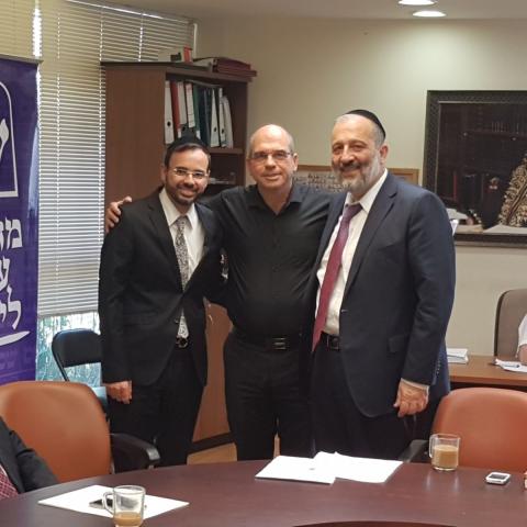 השר דרעי הבטיח לברוורמן להתערב כדי למנוע חלק מבבנייה בסירקין - חדשות בפתח תקווה