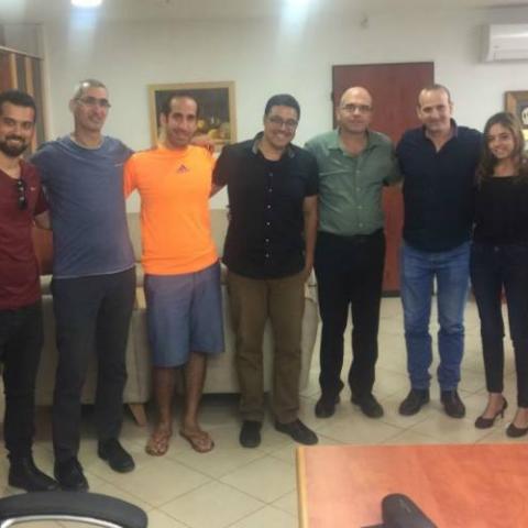 "גלנט, זה או איתנו או בלעדייך."  עמותת "הכחולה" מעדכנת על המו"מ עם דורון גלנט בעלי הפועל פ"ת (סרטון) - ספורט בפתח תקווה