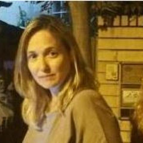 חברת טביב פועלת להגשת תביעת דיבה כנגד ענת זנזורי מראשי המאבק של שכונת אם המושבות - איכות הסביבה וחזות העיר בפתח תקווה