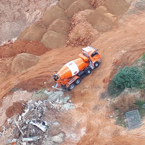 נלכדו עברייני פסולת בשעת מעשה במספר מקרים ברחבי העיר - איכות הסביבה וחזות העיר בפתח תקווה
