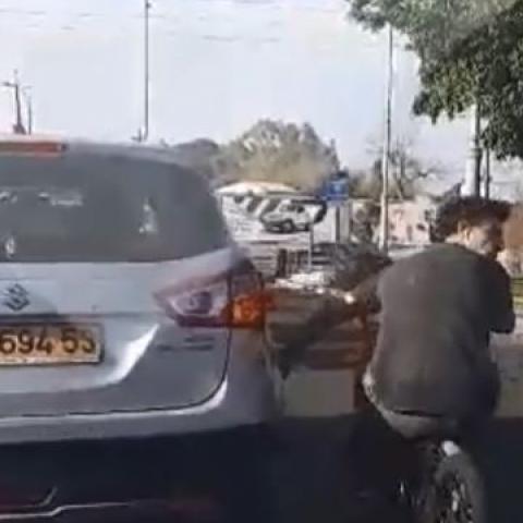 טרמפ מסוכן! צפו בסרטון! - תחבורה בפתח תקווה