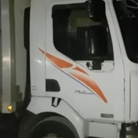 נעצרה משאית עם 14 עגלות מלאות בביצים שהוברחו מהרשות הפלשתינאית - צפו בסרטון! - צרכנות בפתח תקווה
