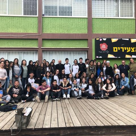 מועצת הנוער העירונית בפעילות רב תרבותית עם המועצות של דליית אל כרמל ועוספייה ביום השואה - חינוך בפתח תקווה