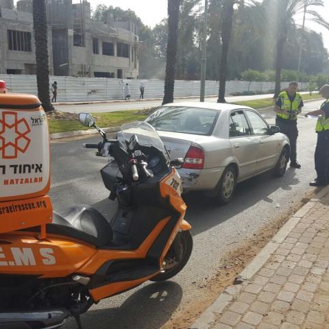 ילדה נפצעה קל מפגיעת רכב ברחוב ועד ארבע ארצות פינת רחוב יקותיאל אדם - חדשות בפתח תקווה