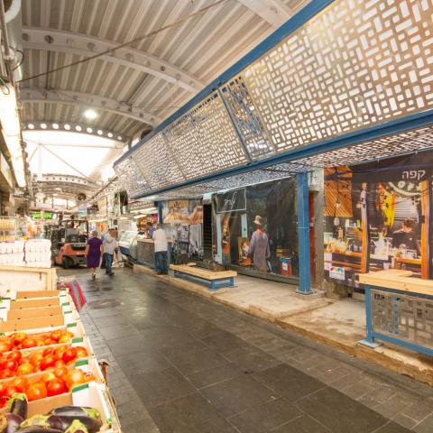 מתבצעות עבודות שיפוצים בשוק - חדשות בפתח תקווה