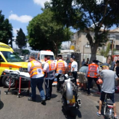רוכב אופנוע בן 30 נפצע בינוני ברחוב ז'בוטינסקי - חדשות בפתח תקווה