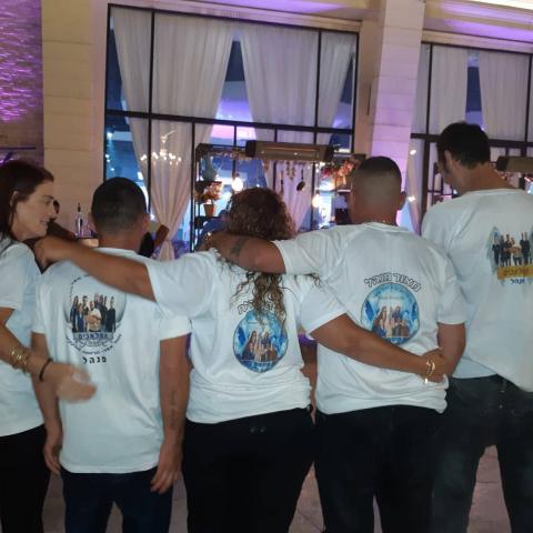אמש באולם אירועים בפ"ת: מעטים הגיעו לחגיגת הבת מצווה, צוות המלאכים הגיעו ושימחו את נועה (וידיאו) - מעשים טובים בפתח תקווה