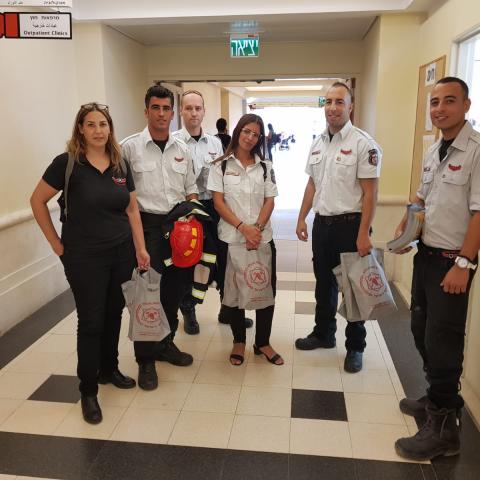 הלוחמים הגדולים ביקרו את הלוחמים הקטנים - קהילות בפתח תקווה