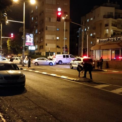יריות אל עבר בניין מגורים בפינת רחוב טרומפלדור ודגל ראובן בפתח תקווה - חדשות בפתח תקווה