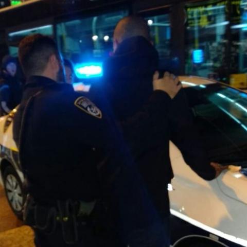 גנב אופניים חשמליים מחובשי איחוד הצלה, עשה איתם תאונה, טופל ונעצר. - חדשות בפתח תקווה