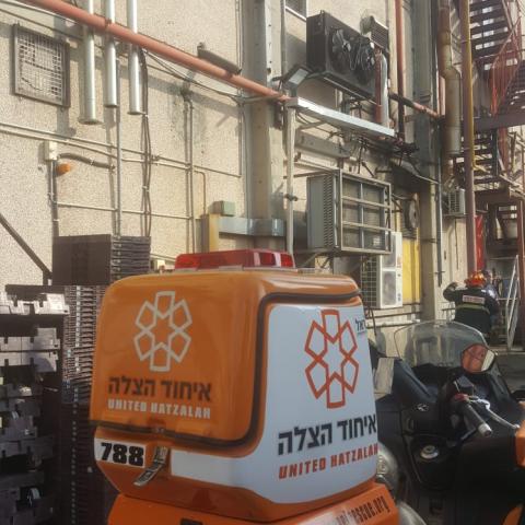 חשמלאי התחשמל במהלך עבודתו במאפייה ברחוב הסיבים בפתח תקווה - חדשות בפתח תקווה