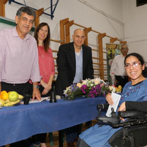  איל"ן חילקה מלגות לסטודנטים, נציגת הסטודנטים תושבת פתח תקווה ריגשה את הקהל בדבריה - חינוך בפתח תקווה