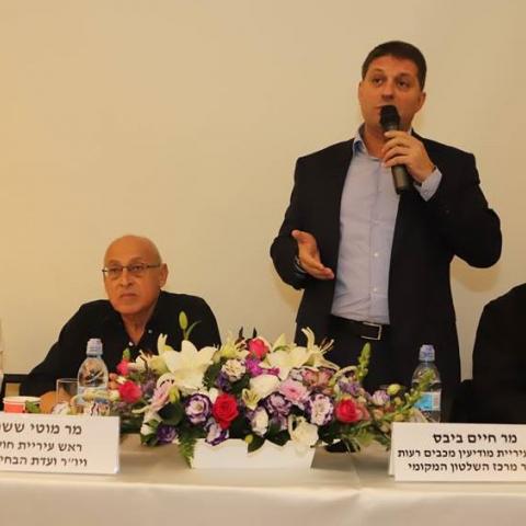 חיים ביבס נבחר להמשיך ולכהן כיו"ר מרכז השלטון המקומי - חדשות בפתח תקווה