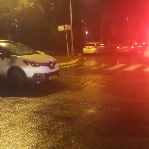  הולך רגל בן 65 נפצע בינוני מפגיעת רכב ברחוב הרצל פינת אהרונסון בפתח תקווה - חדשות בפתח תקווה