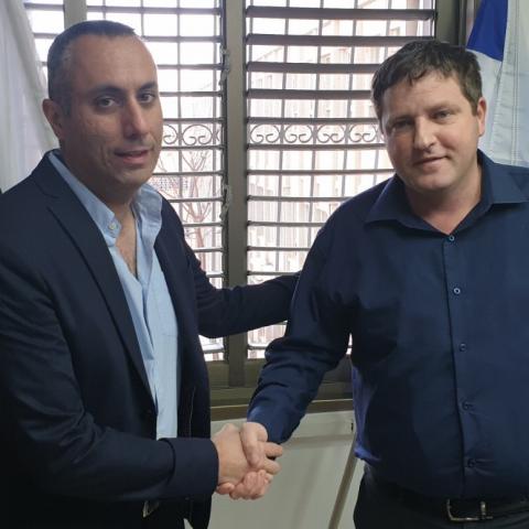 פרויקט שיפור התחבורה הציבורית בפתח תקווה: רשת נתיבי העדפה, שלטי מידע, שדרוג תחנות האוטובוס ועוד - תחבורה בפתח תקווה